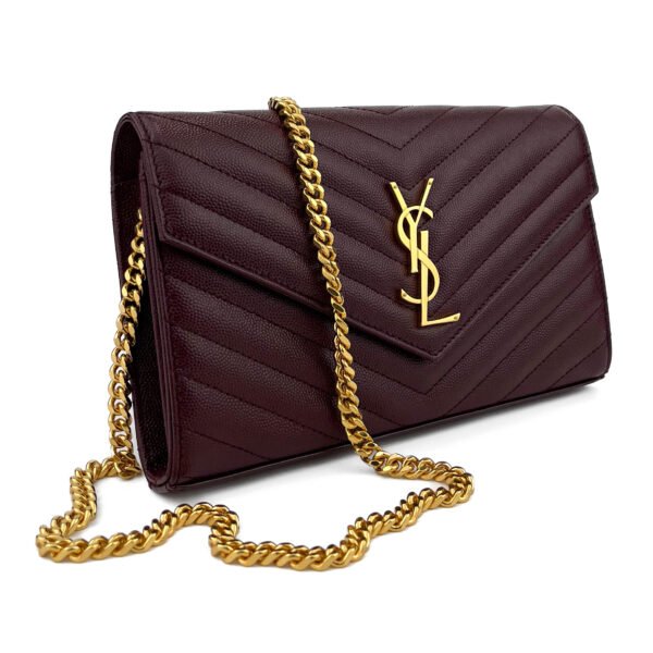 Saint Laurent (Yves Saint Laurent) Marsupio a catena YSL Classic Cassandre - Iconica pelle Grain de Poudre in ricco borgogna