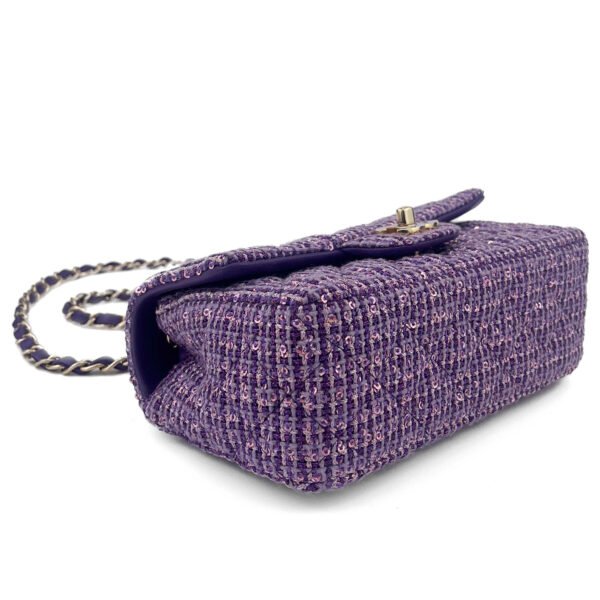 Chanel Borsa Chanel con patta classica piccola in tweed